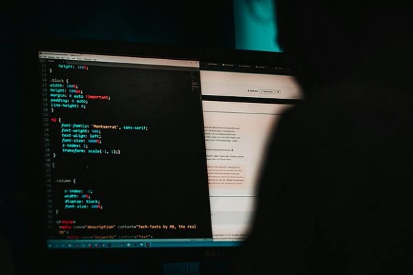 Hakeri iemācījās vilto cilvēku sejas un apiet Windows aizsardzību