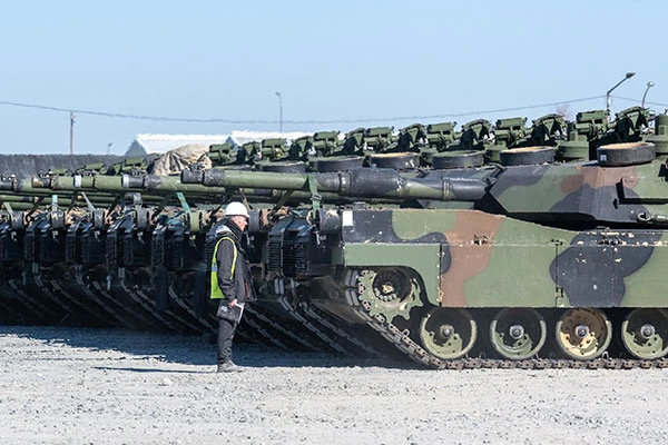 Viena NATO valsts atteicās sūtīt savus karavīrus uz Ukrainu