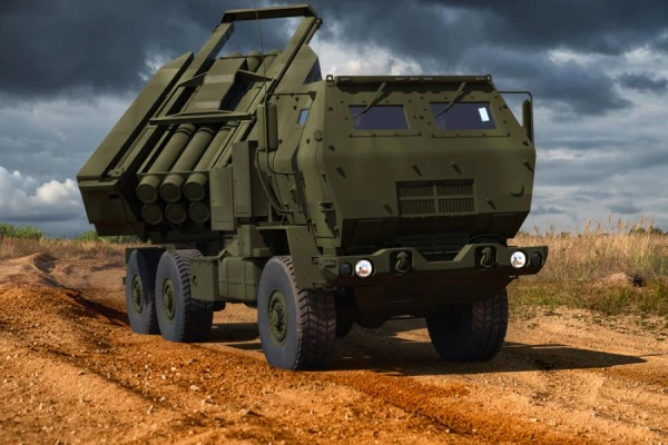 Uz Lietuvu HIMARS, uz Igauniju tanki. Kāpēc ASV karavīri veica rotāciju Baltijā