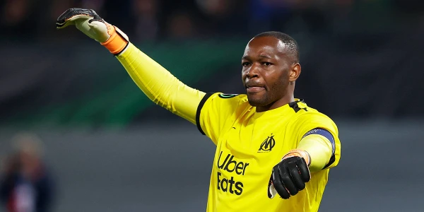 Pasaules čempions Francijas izlases sastāvā un rekords turētājs «Marseļā» pabeidz karjeru