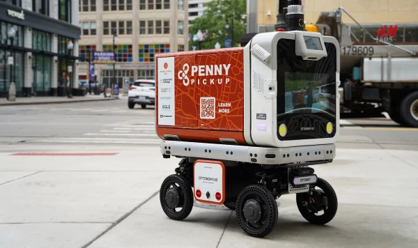 Amerikas auto industrijas galvaspilsētā valda viedi roboti uz riteņiem