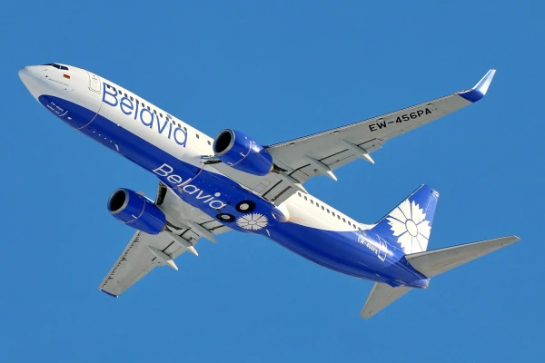 Tramps atcēlis sankcijas Baltkrievijas aviokompānijai «Belavia»