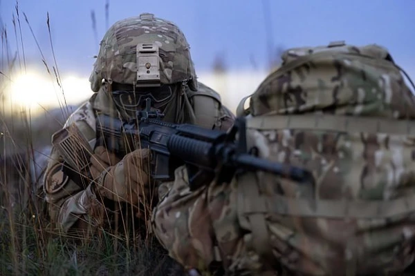 Eksperts paziņoja par ES un NATO neizlēmību sūtīt savus karavīrus uz Ukrainu