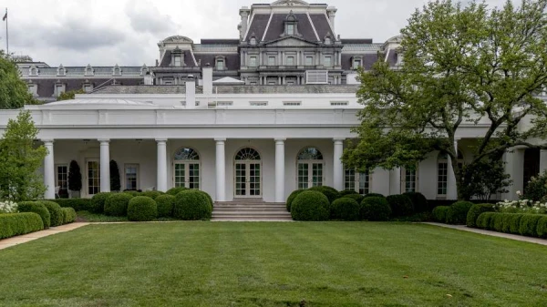 Резиденция в Вашингтоне становится все более пышной.