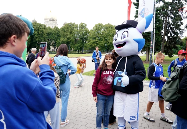 Kļuva zināms, cik Rīga nopelnījusi no EuroBasket