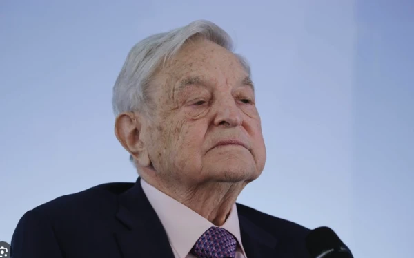 Džordžu Sorosu izvirzītas apsūdzības par valdību gāšanu