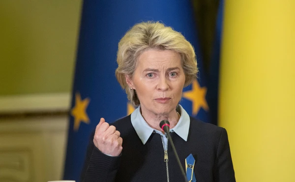 Fon der Leijen saskārās ar jauniem apsūdzībām