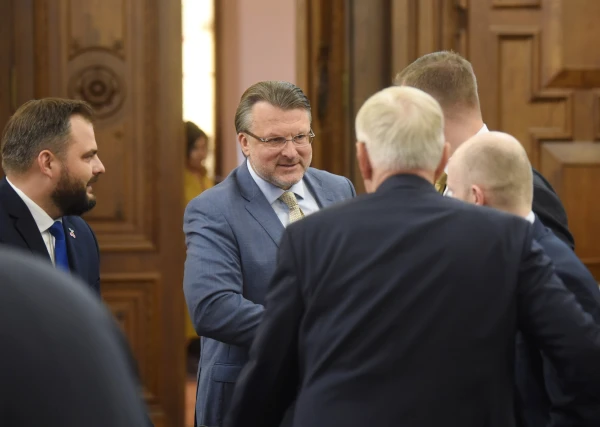 Kurš ir populārākais premjera kandidāts?