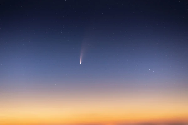 Astronomi brīdina par Zemei tuvojošos komētu