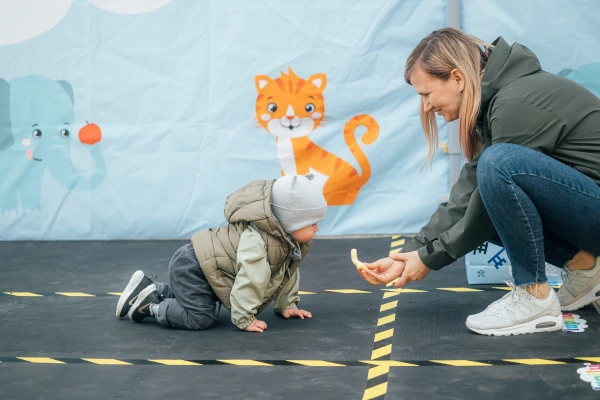 No 1. janvāra Latvijā pieaugs «bērnu pabalsti»: kam un cik pievienos