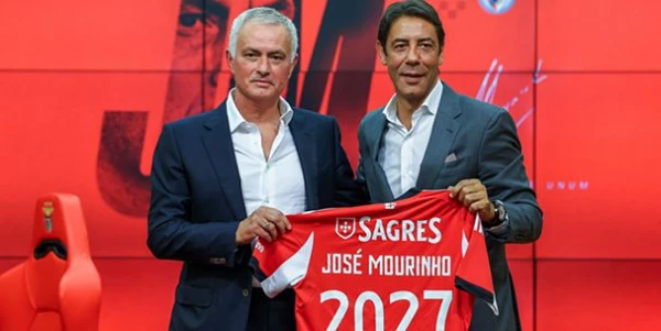 Benfikas prezidents Rui Košta pastāstīja, cik klubs iztērējis Žozea Mourinju algai