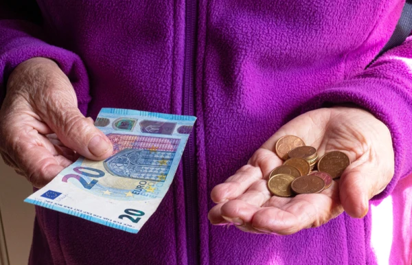 Vai pensiju indeksācija segs dzīves dārdzību?