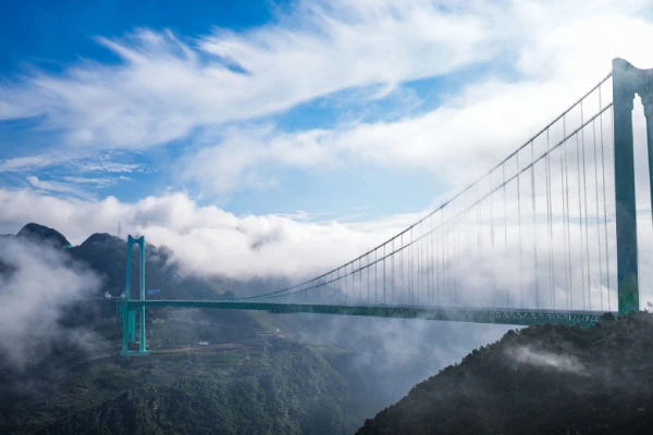 Через "Трещину Земли" сейчас можно будет безопасно переехать.