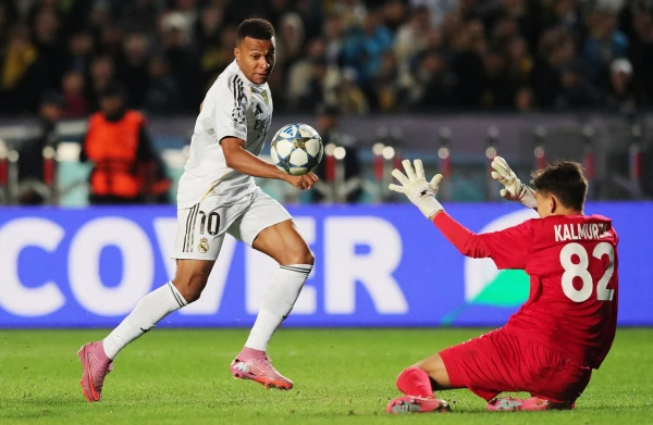 Čempionu līga: «Real» Almatā sagrāva Kazahstānas «Kairatu»