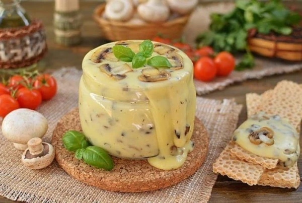 Kausētais siers: kādas ir bīstamības veselībai