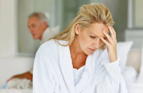 Nepienāc pie manis: kāpēc perimenopauzes laikā samazinās libido un ko ar to darīt