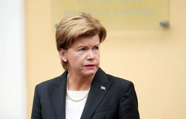 Uzmanību: ko darīt, ja esat saņēmuši īsziņu no LR Ārlietu ministra Baibas Bražes