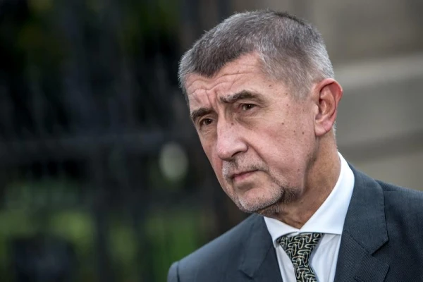 Čehijā vēlēšanās uzvarēja miljardiera Babiša labējā partija