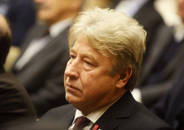 Miris pazīstamais politiķis Ziedonis Čevers