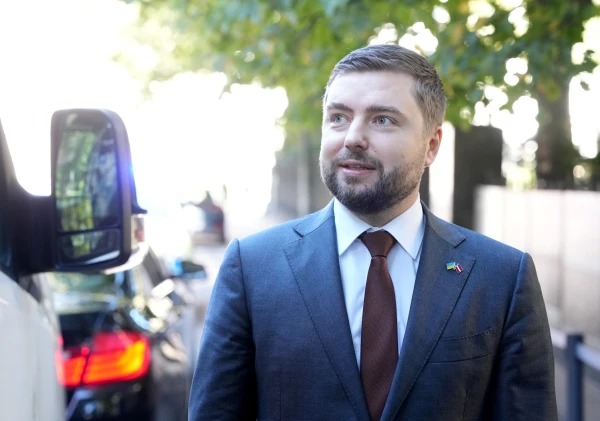 Ukrainas prezidents atbrīvo no amata vēstnieku Latvijā