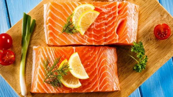Uztura speciālists nosaucis labākos produktus rudens skumju profilaksei