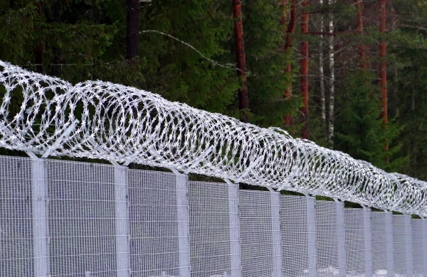 Vēl 38 mēģinājumi: migrantu plūsma no Baltkrievijas neapstājas