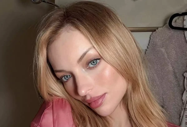 Этой Франческе палец в рот не клади.