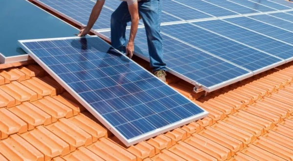 Vēsturisks brīdis: atjaunojamie enerģijas avoti pirmo reizi sniedza vairāk enerģijas nekā ogles