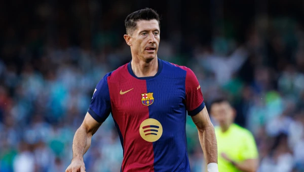 «Barcelona» atradusi aizvietotāju Robertam Levandovskim