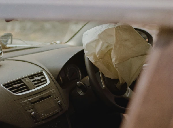 Traģiskā statistika par ceļu satiksmes negadījumiem: šogad gājuši bojā 91 cilvēks, tostarp seši bērni