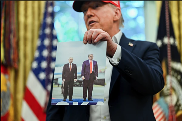 Tramps atkal paziņoja par ASV uzvaru abās pasaules karos