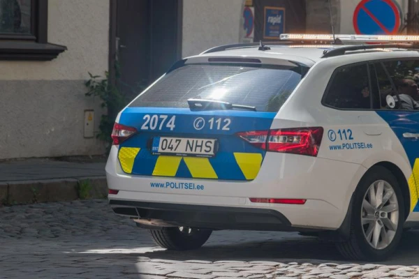 Igaunijas policija aizturējusi Rosļikovu