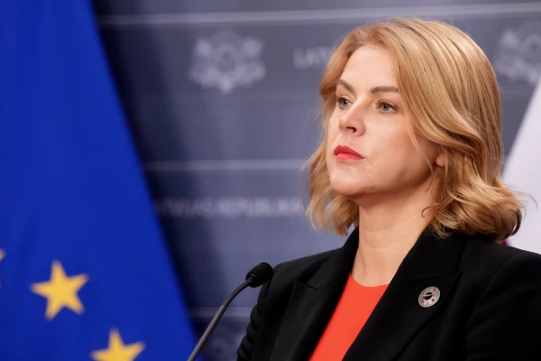 Siliņa: Latvija Krievijas pilsoņiem nodrošinājusi gan iespējas, gan izpildāmas prasības uzturēšanās atļauju pagarināšanai