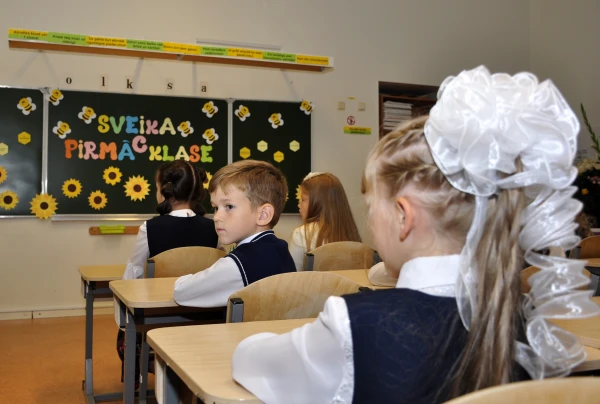 Tomēr tendence: Latvijā skolas pārveido par pansionātiem