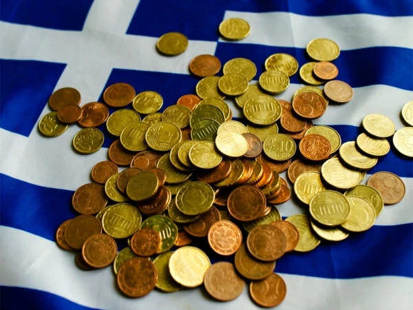 Grieķija pirmā ES plāno ieviest 13 stundu darba dienu