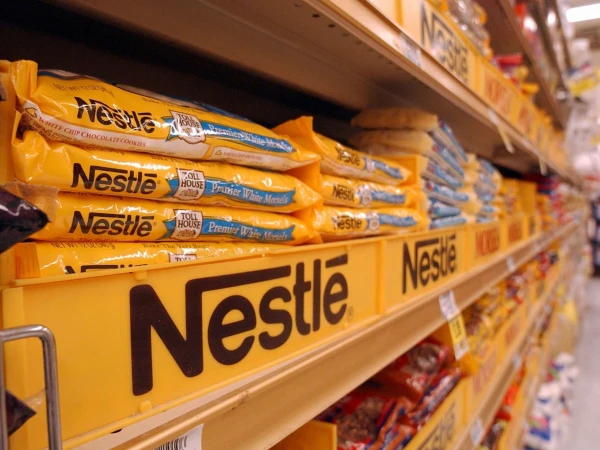 Nestle samazinās 16 000 darba vietu krīzes dēļ