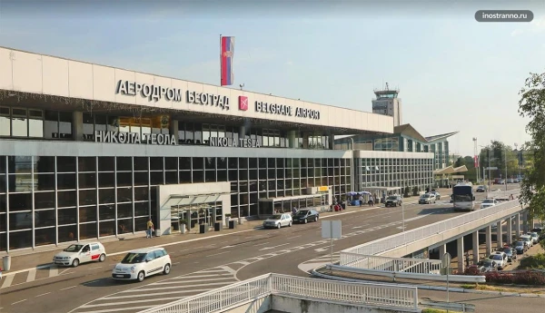 Serbi iznomā airBaltic lidmašīnas kopā ar pilotēm un stjuartiem