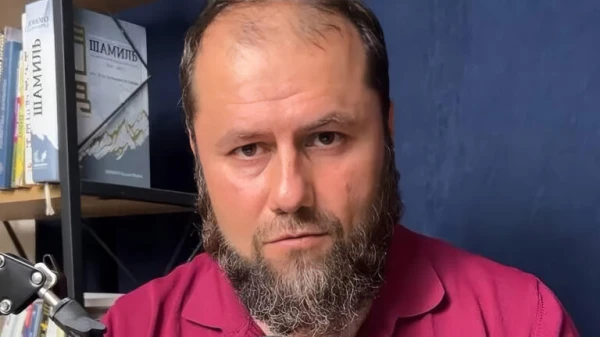 Господин Абакаров выступал против российской власти.