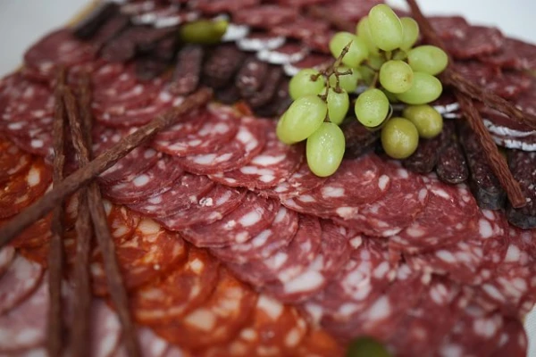 Uztura speciāliste aicina pilnībā izslēgt no uztura piecus produktus