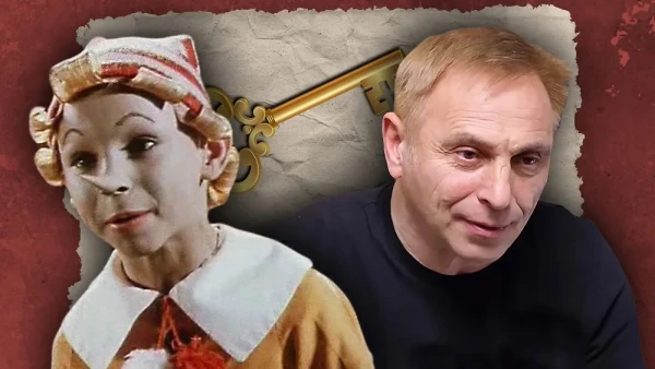 Он вечно обречен на сравнение с юным персонажем.