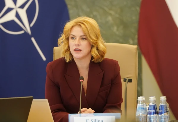 Siliņa norādīja ES, kā atšķiras bēgļi un migranti