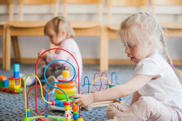 Pēc zādzībām no bērnudārziem Liepājā nomainīti durvju kodi