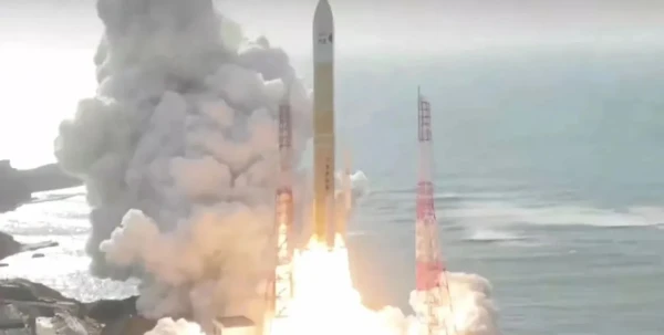 Japāna pirmo reizi nosūtījusi uz ISS jaunu kosmosa kuģi ar jauno raķeti