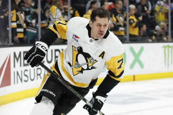 Evģēnijs Malkins noteica «Pitsburgas» visu laiku rekordu un NHL XXI gadsimta rekordu