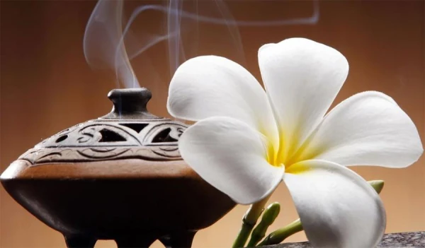 Parfīme nosauca top-5 rudens aromātus mājai