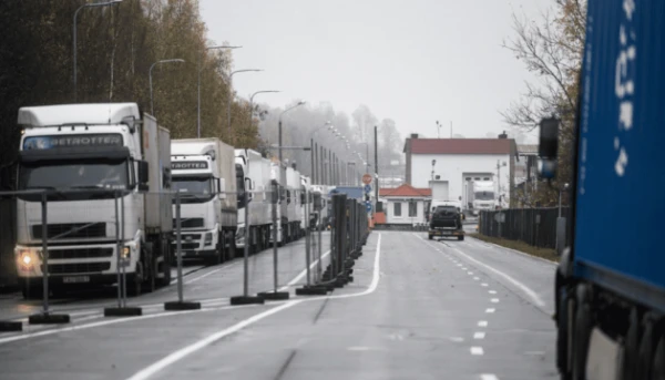 Uz Latvijas robežas — kritiska situācija! Lietuvieši aicina rīkoties