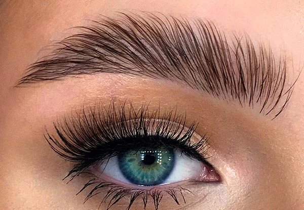 Uzacu forma: 5 kļūdu, kas jūs noveco