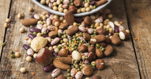 Kā uzturs palīdz uzturēt enerģiju un noskaņojumu