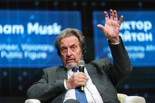 Ilona Maska tēvs nosauca vainīgos tikšanās ar Putinu un Trampu izjaukšanā