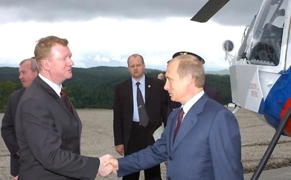 Два выходца из Питера ранее плодотворно сотрудничали.